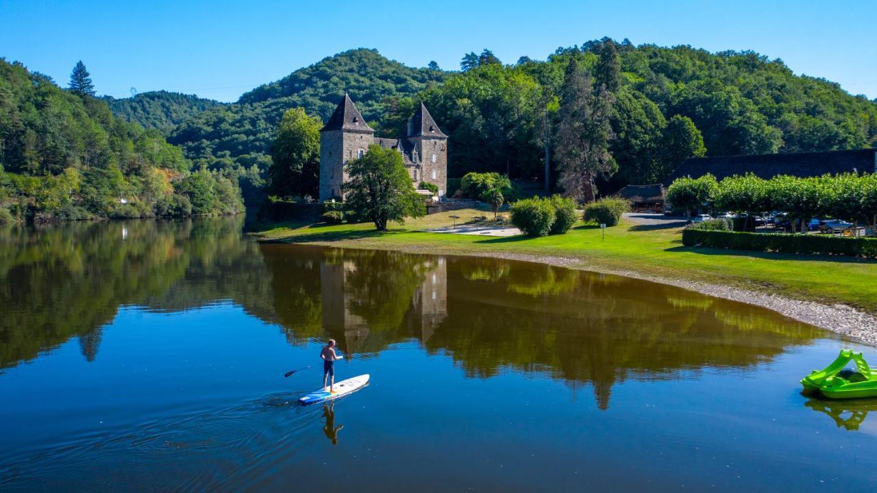 Camping Le Chateau Du Gibanel Saint-Martial-Entraygues Exteriör bild